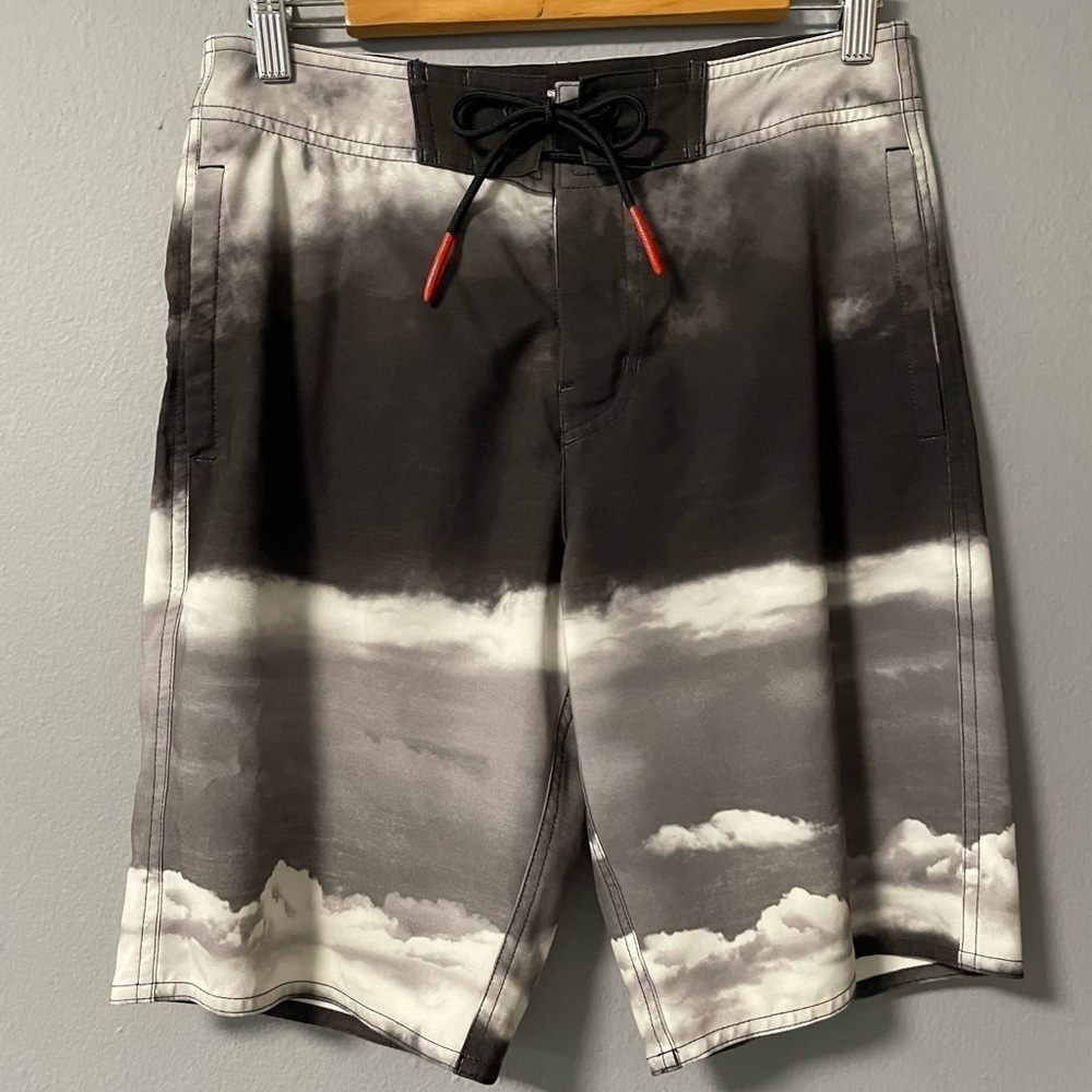 American Eagle mens tie dye swimming trunks. Size X-Small